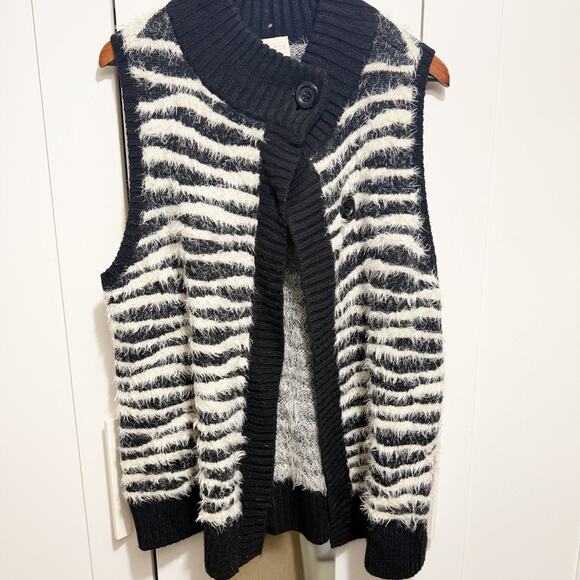 Chico's 2 Button Alaina Fuzzy Wool Mohair Blend Stripe Sweater Vest Size 2 - Picture 2 of 12